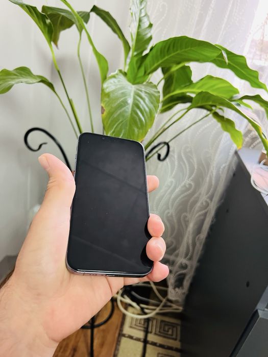 Продам не дорого iphone 13 про на  128