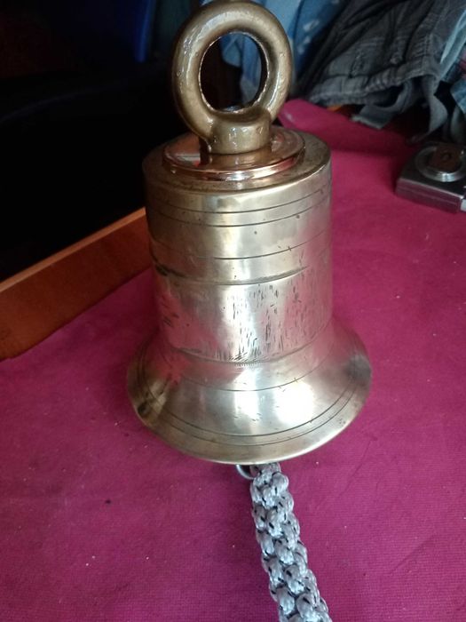 Рында колокол латунная звонкая высота 18см