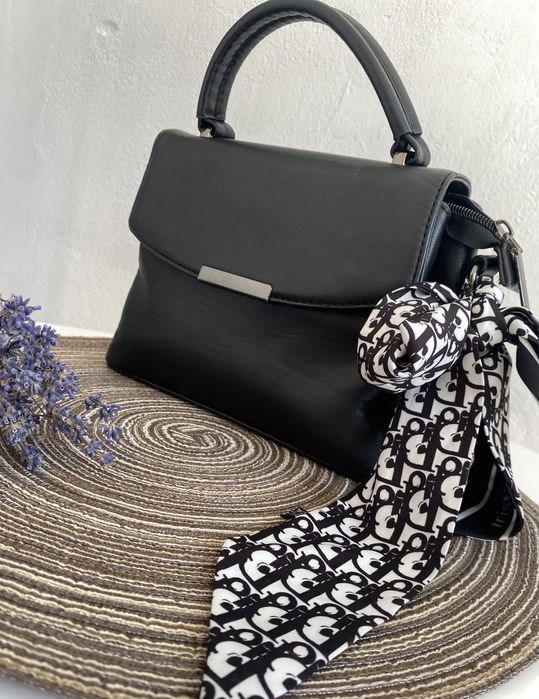 Міні-сумочка в стилі Dior