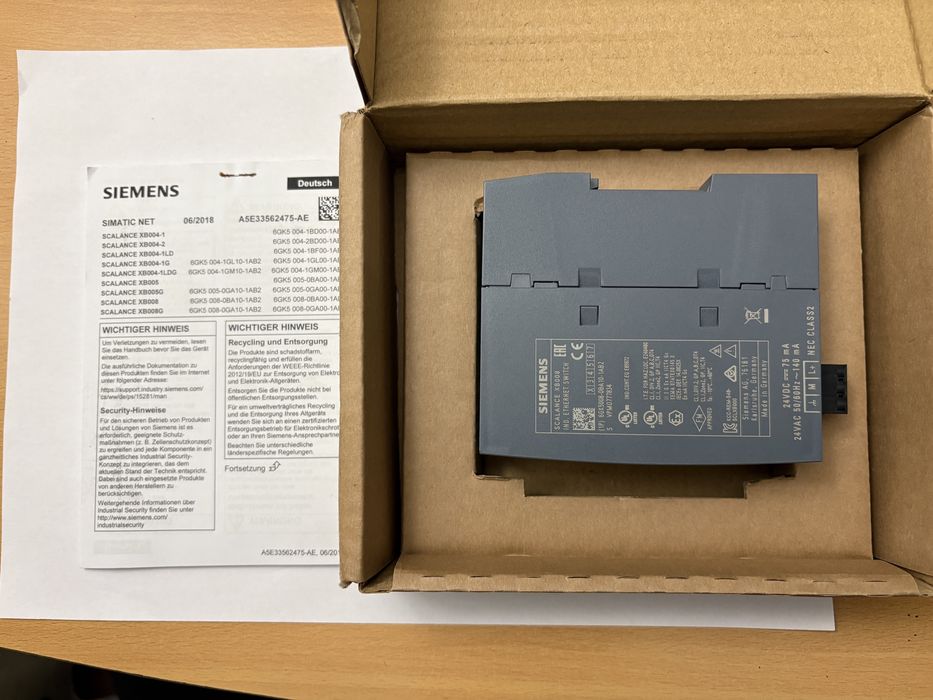 Switch industrial Siemens Scalance Xb008