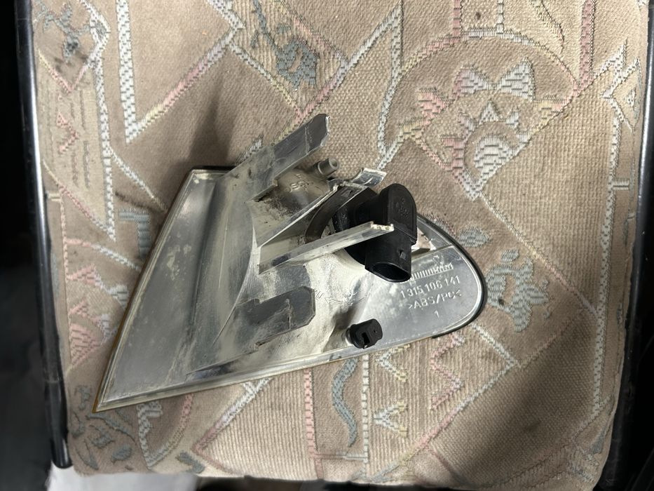 Lampy i kierunkowskazy BMW e46 przedlift