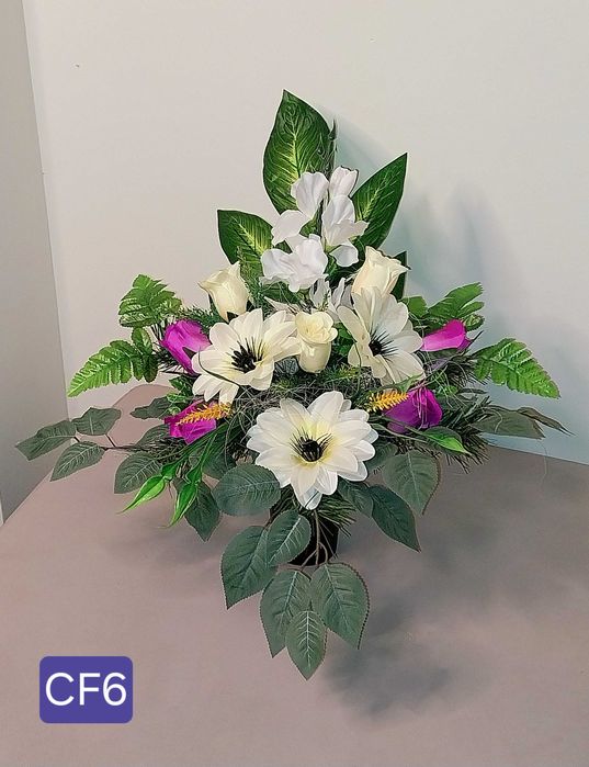 Stroik na grób cmentarz kompozycja kwiaty bukiet do wazonu