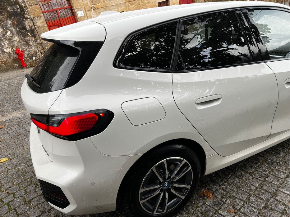 BMW Active Tour Hibrido Plug-in