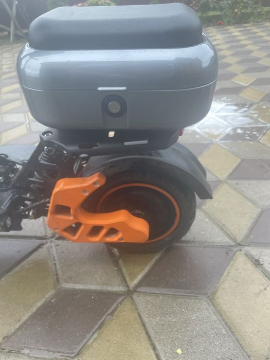 Продам електро самокат кукірін м5 про