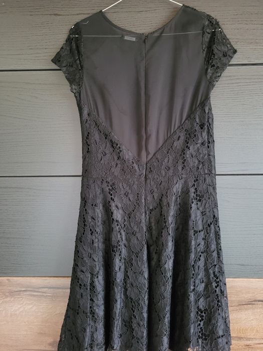 Czarna koronkowa sukienka mohito