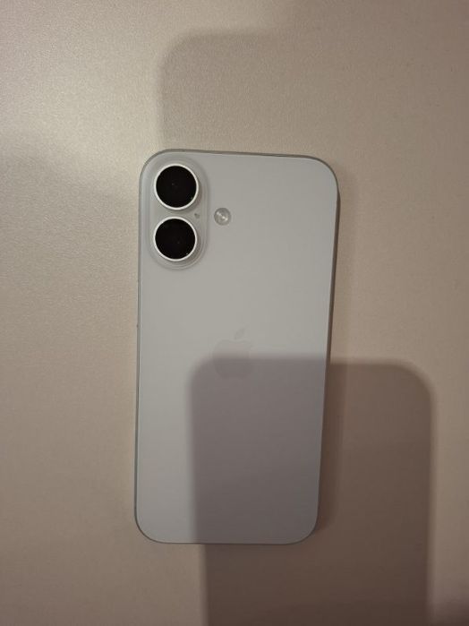 Iphone 16.