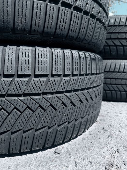 245 45 18 Continental TS850P RSC 85% Шини Зима