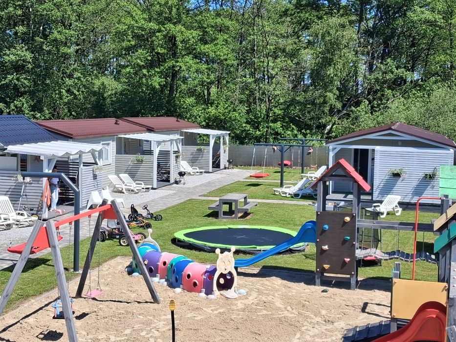 Domki Wakacje nad morzem Sarbinowo plac zabaw