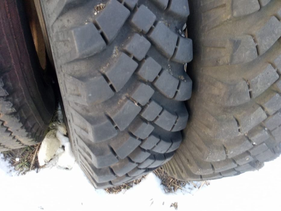 Opona 10.00/20 Pneumat wzmocniona 2szt. ,,Autosan przyczepa (MTZ 82),,