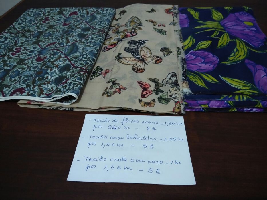 Retalhos de tecidos.