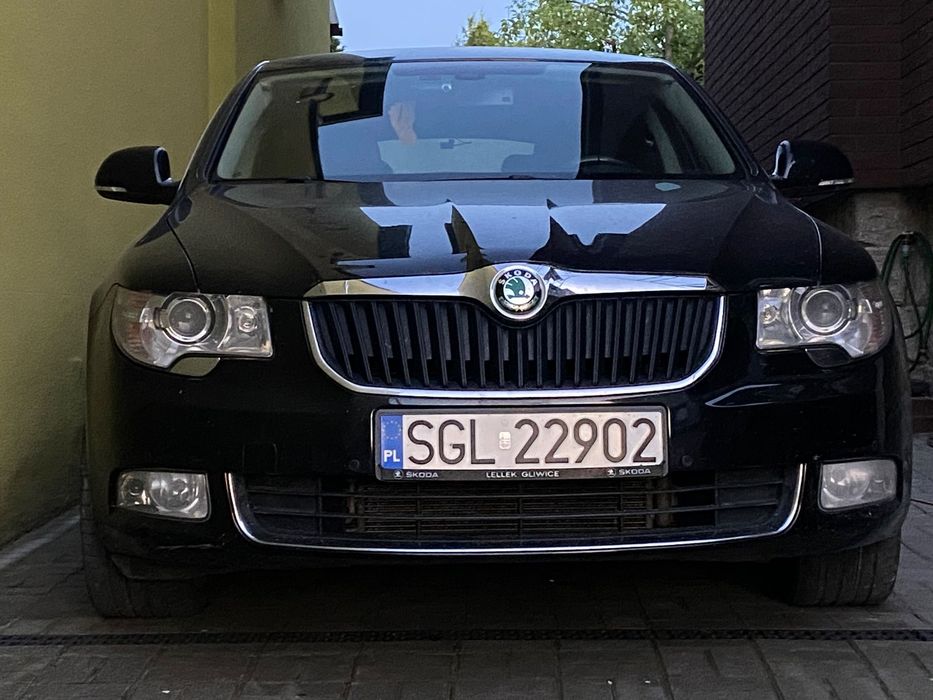Skoda Superb Sprzedam Skoda Superb 3T 2013. 3,6l 260 koni czytaj opis
