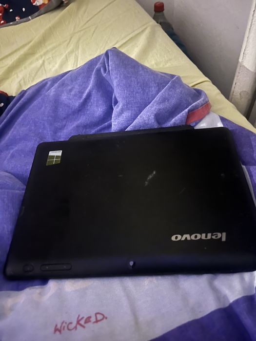 Lenovo ideapad mix 300