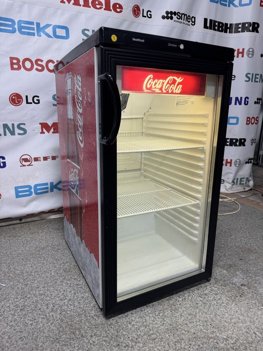 Vestfrost (CocaCola) холодильник вітрина для напоїв