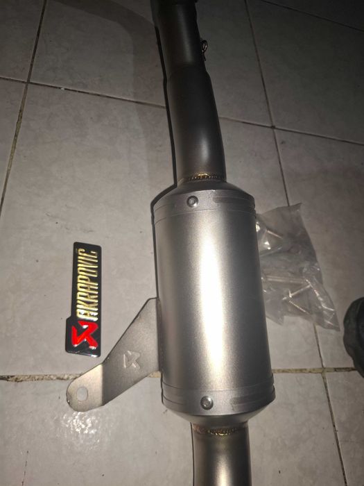 Escape Yamaha yzf-r7 r7