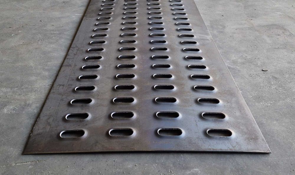 Blacha LOHR stalowa 50x250 PRODUCENT Certyfikat VDI 2700 Laweta Najazd