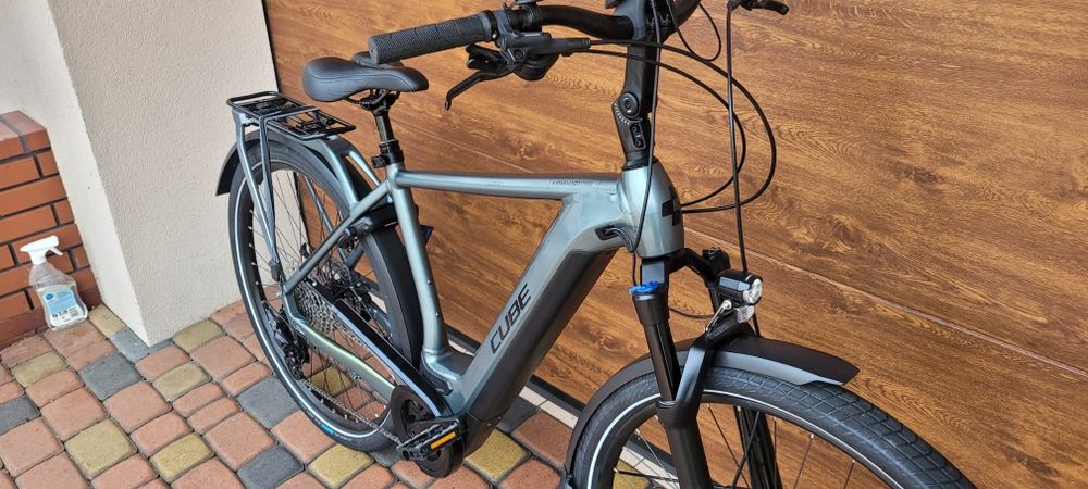 Cube Kathmandu Bosch CX4