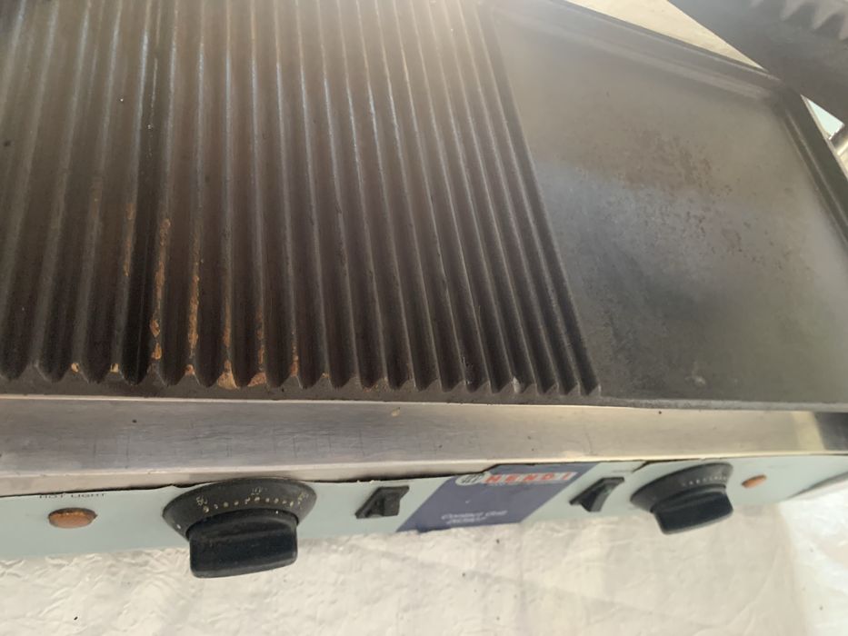 Гриль HENDI двойний