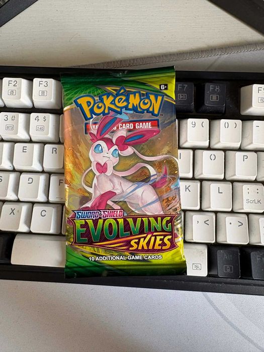 paczki pokemon boostery