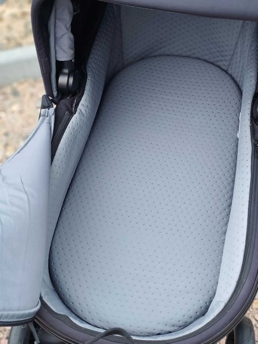 Najlepszy wózek Anex M-type 2w1