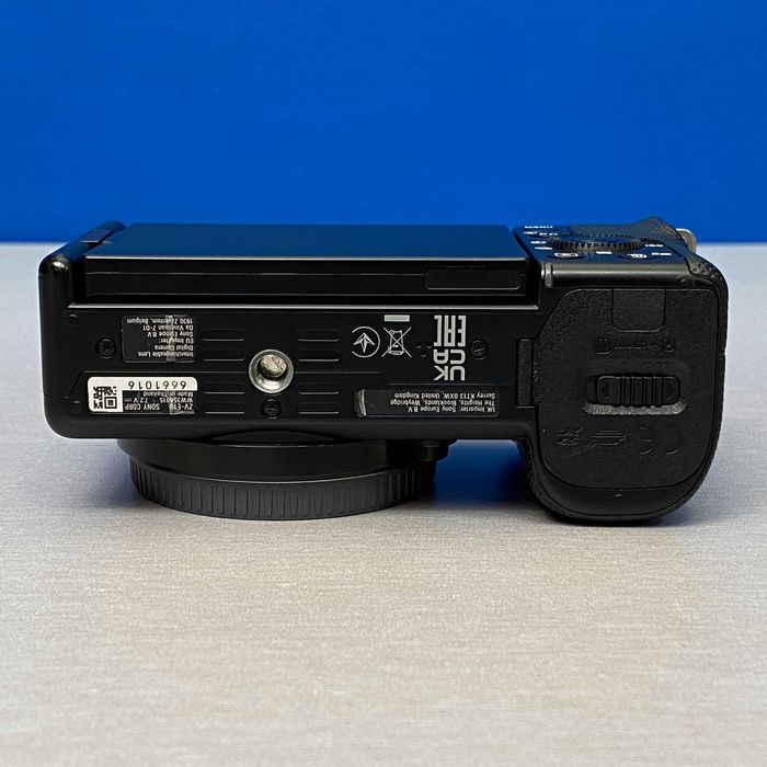 Sony ZV-E10 (Corpo) - 24.2MP