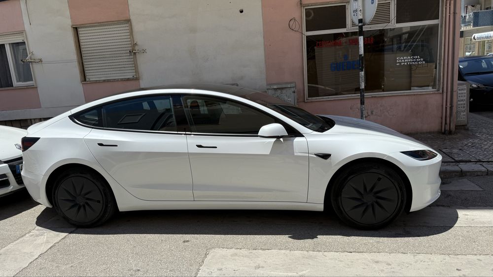 Tesla Model 3 Novo para Aluguer TVDE – Pronto a Trabalhar