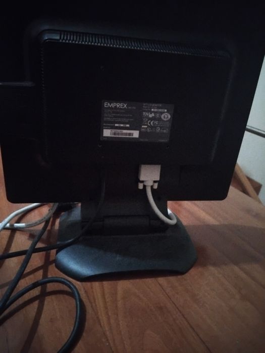 Monitor antigo emprex