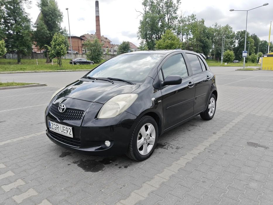 Toyota Yaris Toyota Yaris 1.4 D-4D Automat | Webasto | Klima Automatyczna|Smart Key
