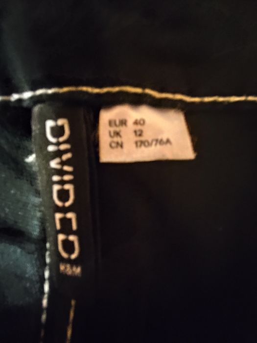 Spodnie H&M DIVDED rozm 40