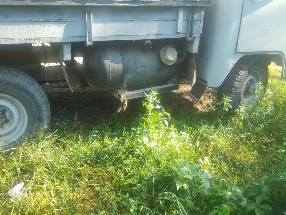 Уаз 3303 бортовий