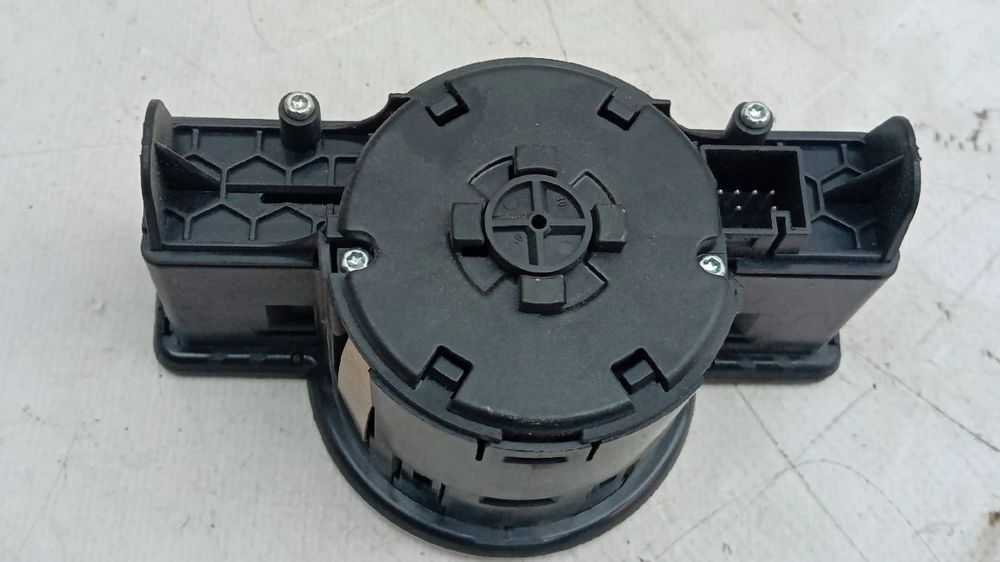 Botão / interruptor de luzes MERCEDES-BENZ Classe B (W246, W242)
