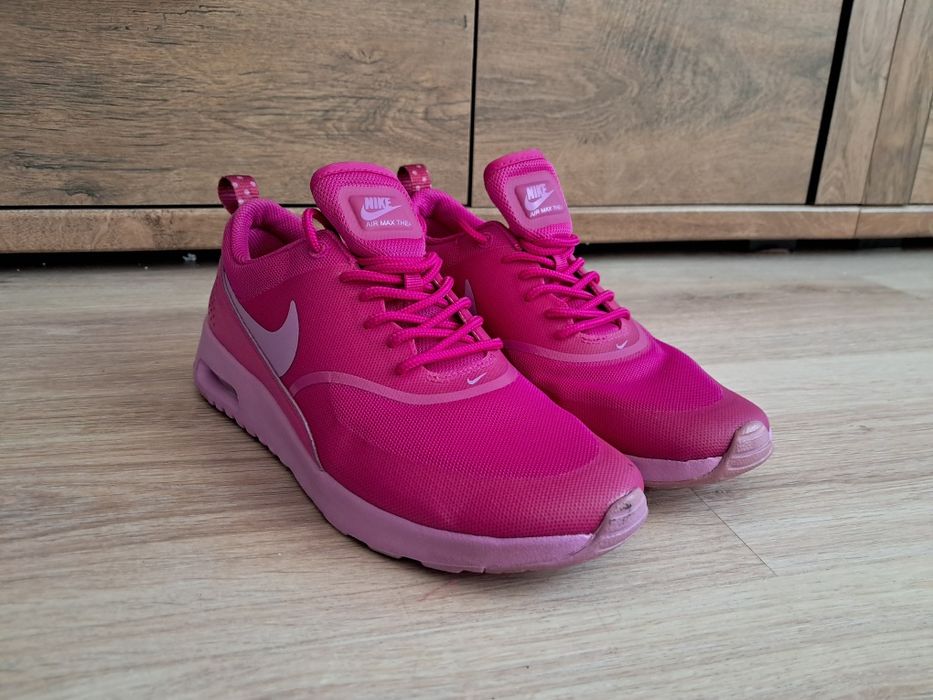 Кросівки Nike Air Max Thea