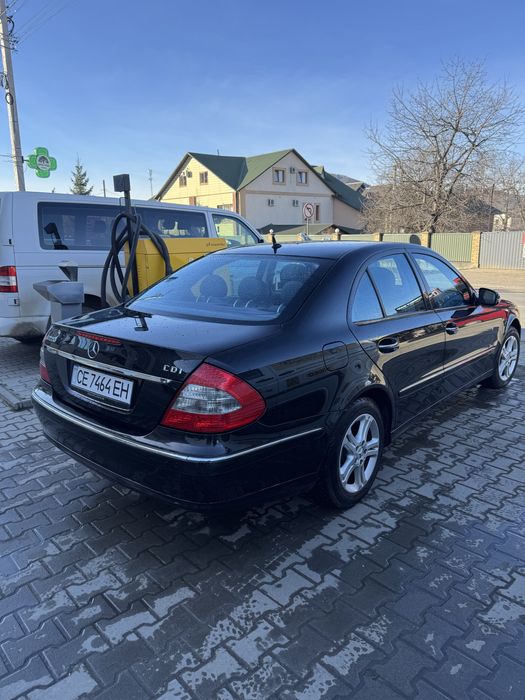 Продам Мерседес Е211