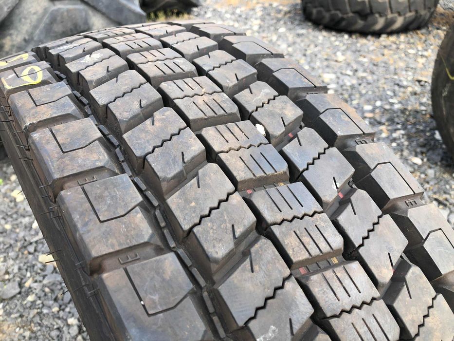 225/75R17.5 Opona SEMPERIT RUNNER D2 Napędowa