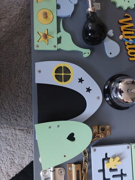 Tablica manipulacyjna sensoryczna