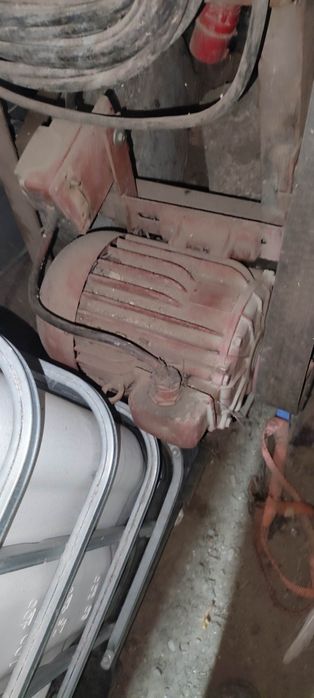 Rębak do gałęzi sprawny możliwość wymiany na glebogryzarke