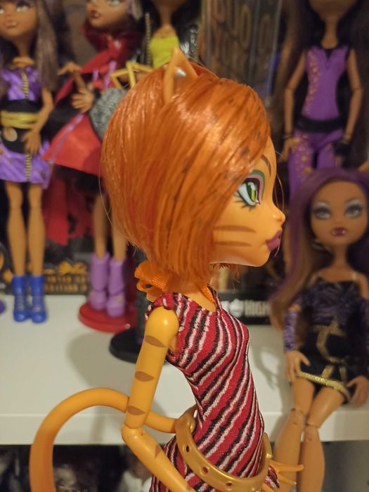 Ghouls alive Toralei Stripe Monster high