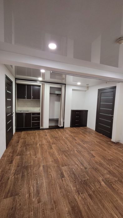 Здаю в оренду комерційне приміщення по вул Монастирській