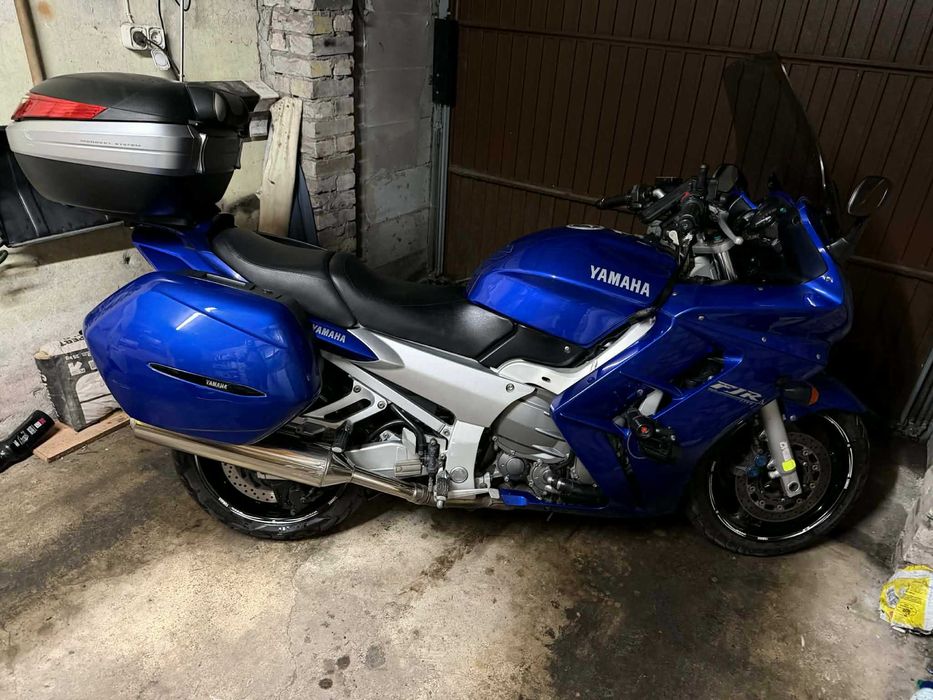 Motocykl Yamaha FJR