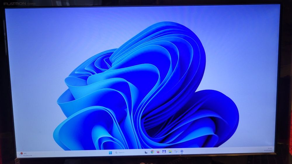 Monitor 23 cale LG FLATRON E2340SI