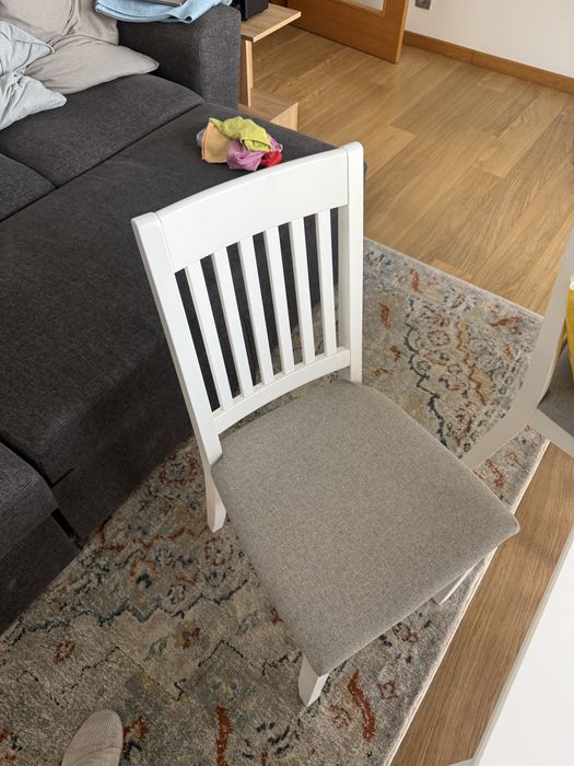 Mesa ikea + 6 cadeiras