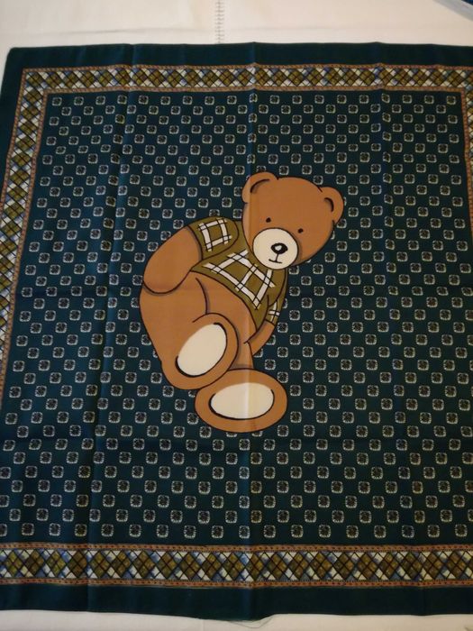 Lenços como NOVOS - Made in Italy - Preço de cada um