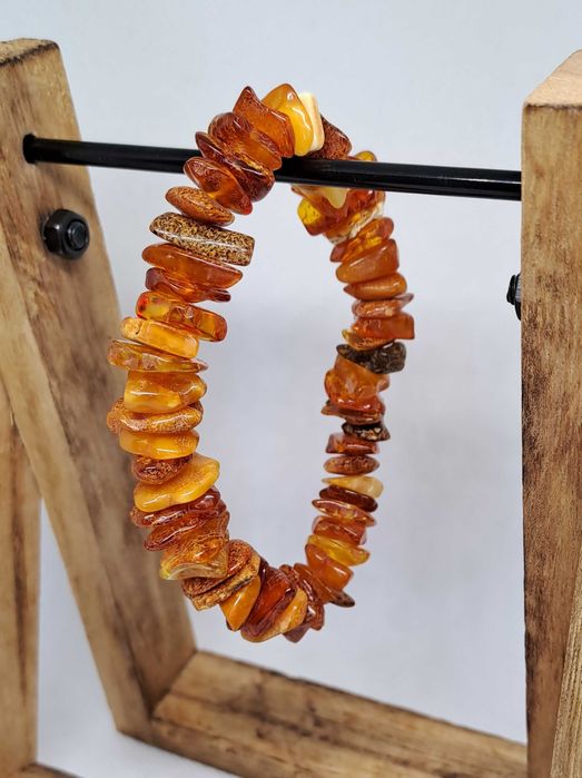 Bransoletka z bursztynu bałtyckiego sieczka polerowana koniakowa #206