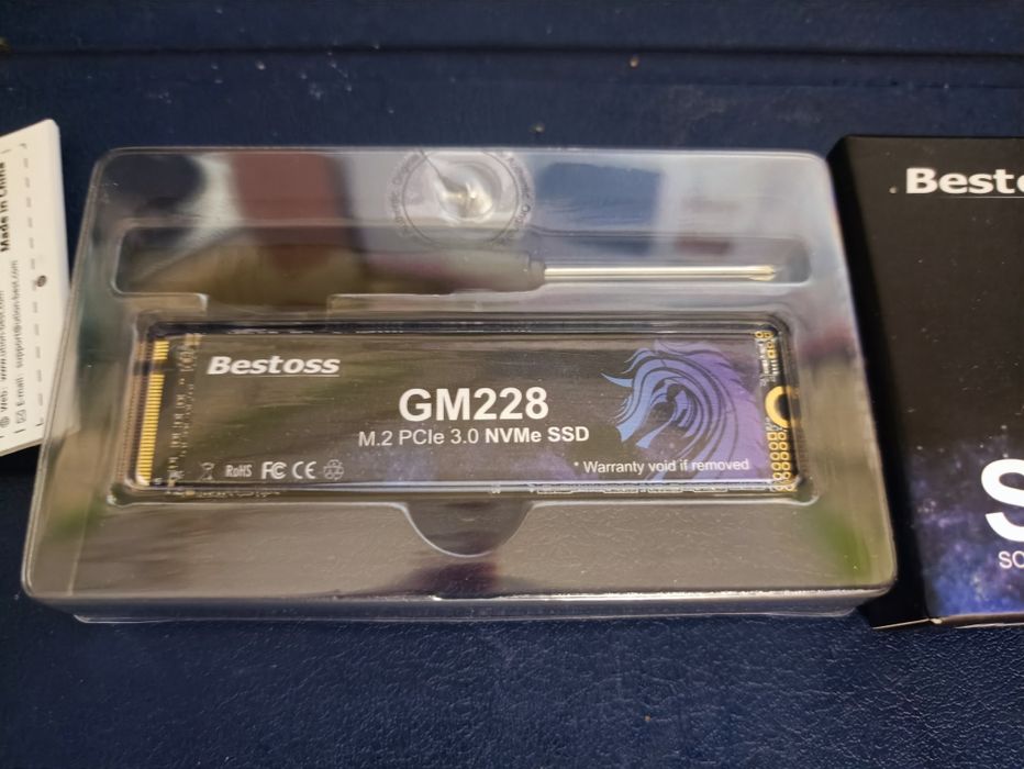 NVMe M.2 PCI-E Gen3x4 SSD Bestoss GM228 512 Gb
