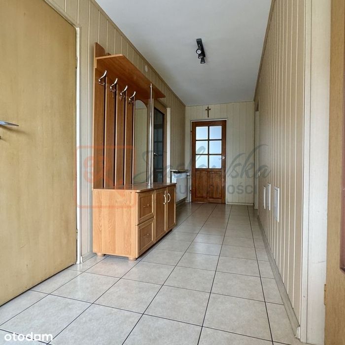 Dom Krasne 282m² + budynek gosp. 134m² 8ar 10pokoi