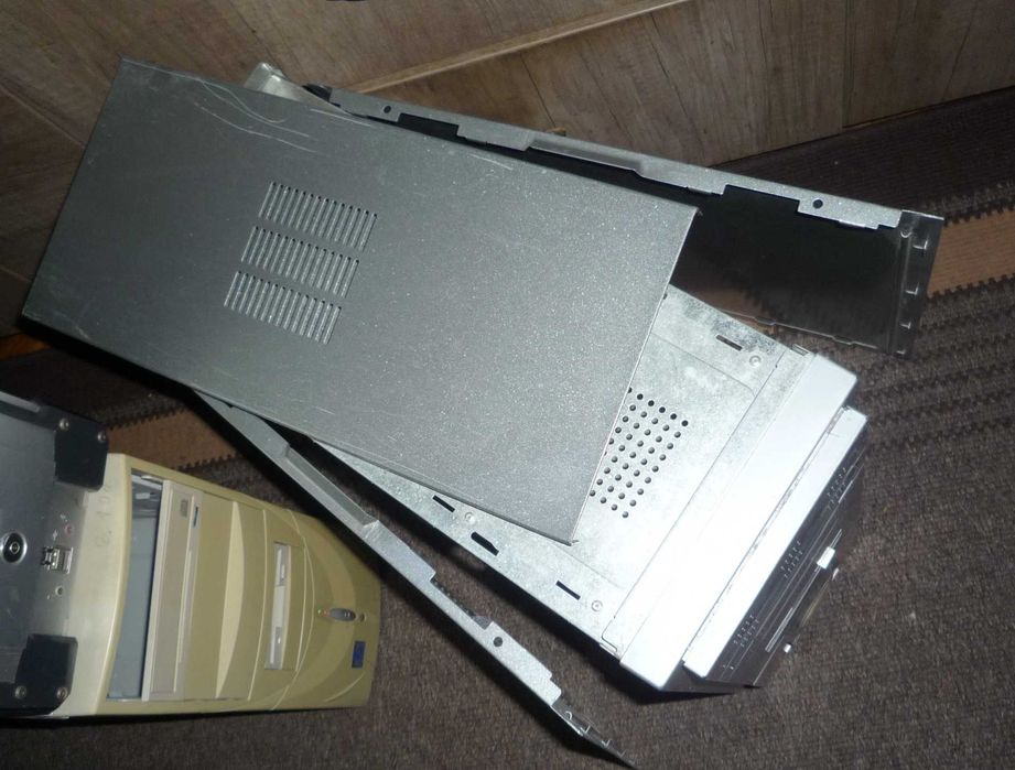 Комп'ютери та комплектуючі - 3 блока пусті по 100 грн. олх дост. есть.