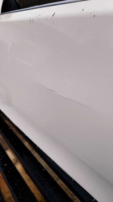 MERCEDES B-klasa W246 zderzak tył, tylny biały