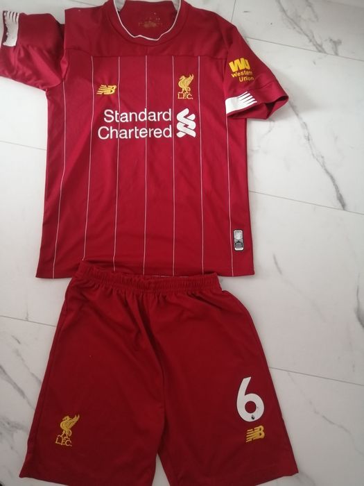 Strój dla kibica Liverpoolu