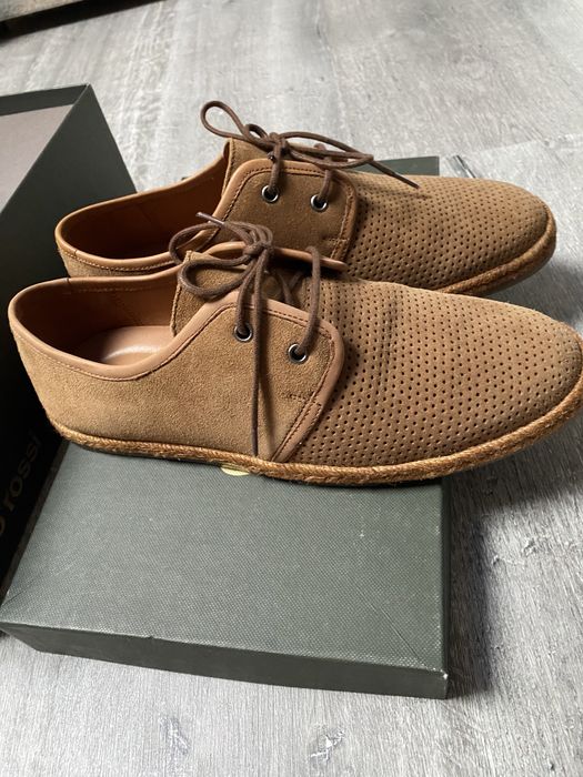 Nieużywane, eleganckie, przewiewne buty „Gino rossi” rozmir 40.