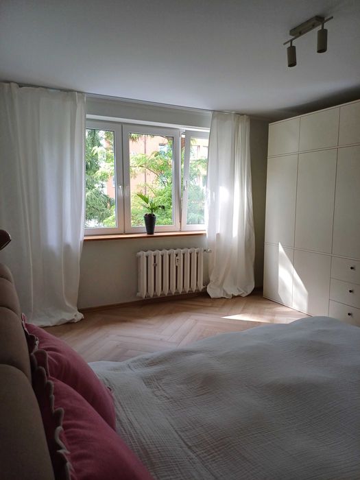 2-pokojowe mieszkanie przy Parku Śląskim na wynajem - Więcej