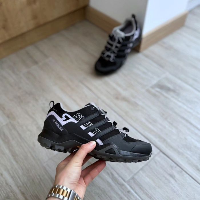 США! Жіночі кросівки Adidas Terrex Swift R2 GORE-TEX Оригінал! 37-38 Прод